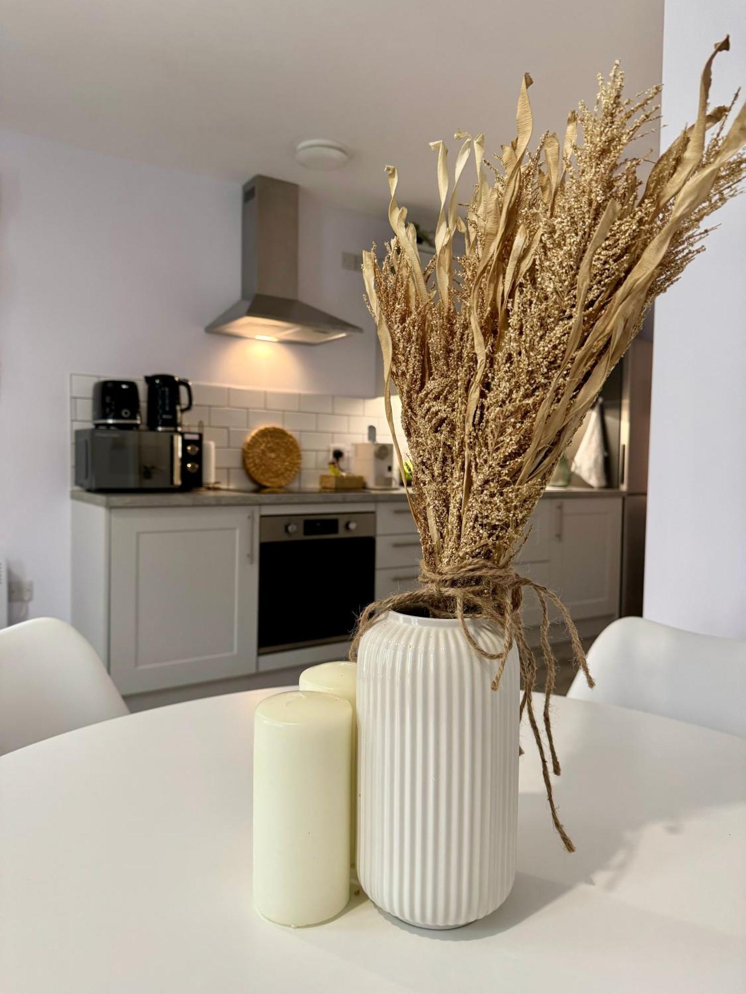 Ferienwohnung Brand New Flat 5 With Free Parking And Fast Wifi York Exterior foto
