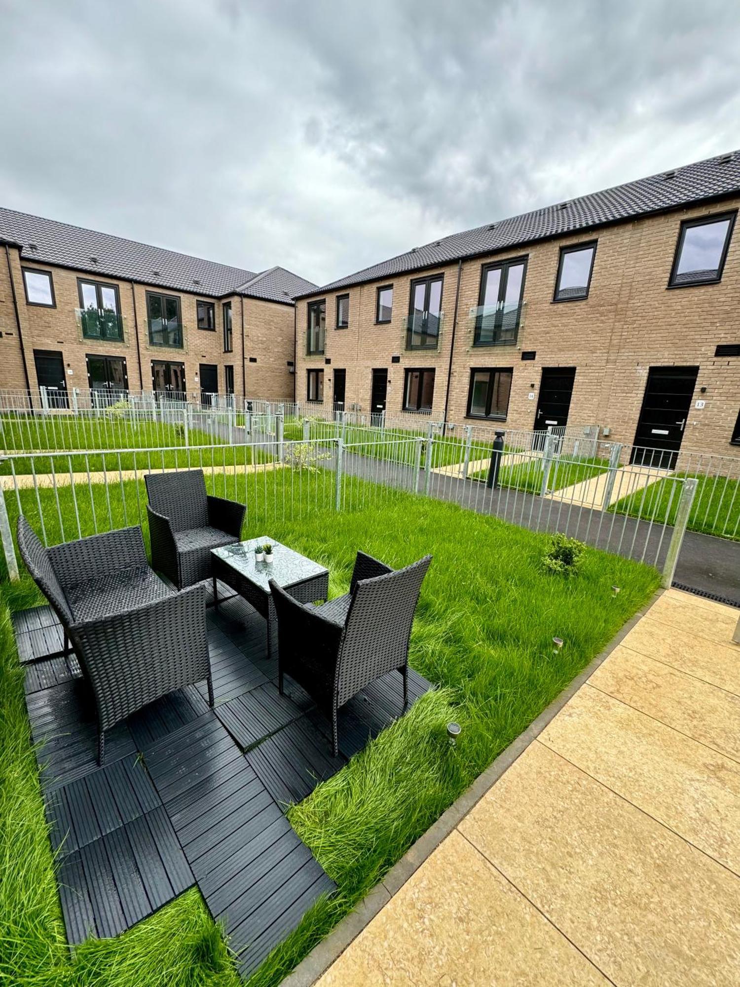 Ferienwohnung Brand New Flat 5 With Free Parking And Fast Wifi York Exterior foto